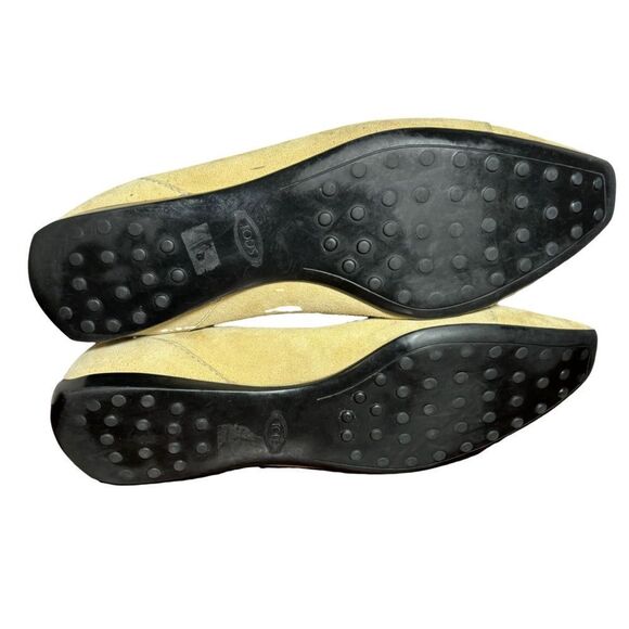 Women’s Tods flats size 9.5 tan - Picture 5 of 5